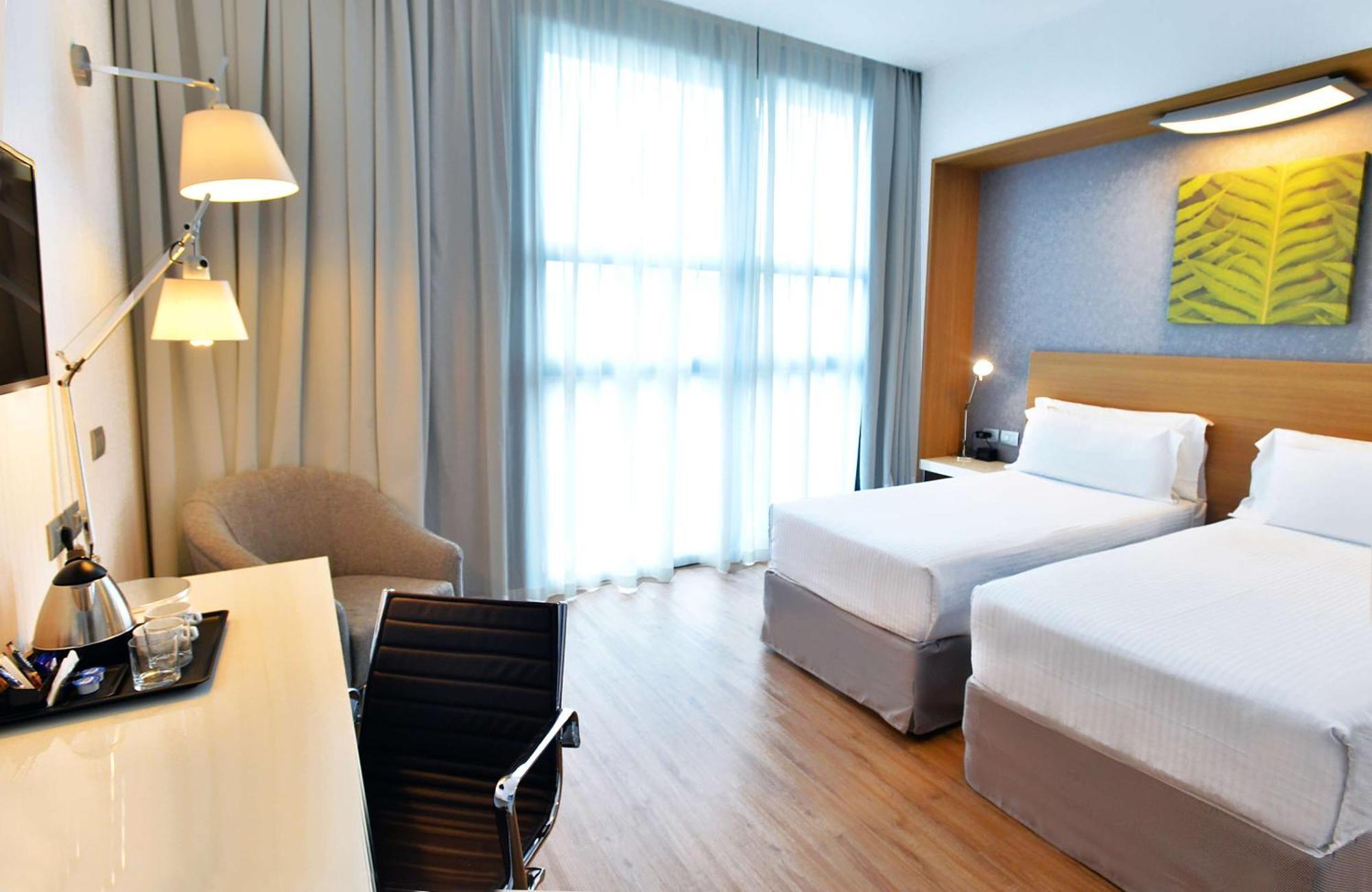 Hilton Garden Inn Milan North Exterior photo