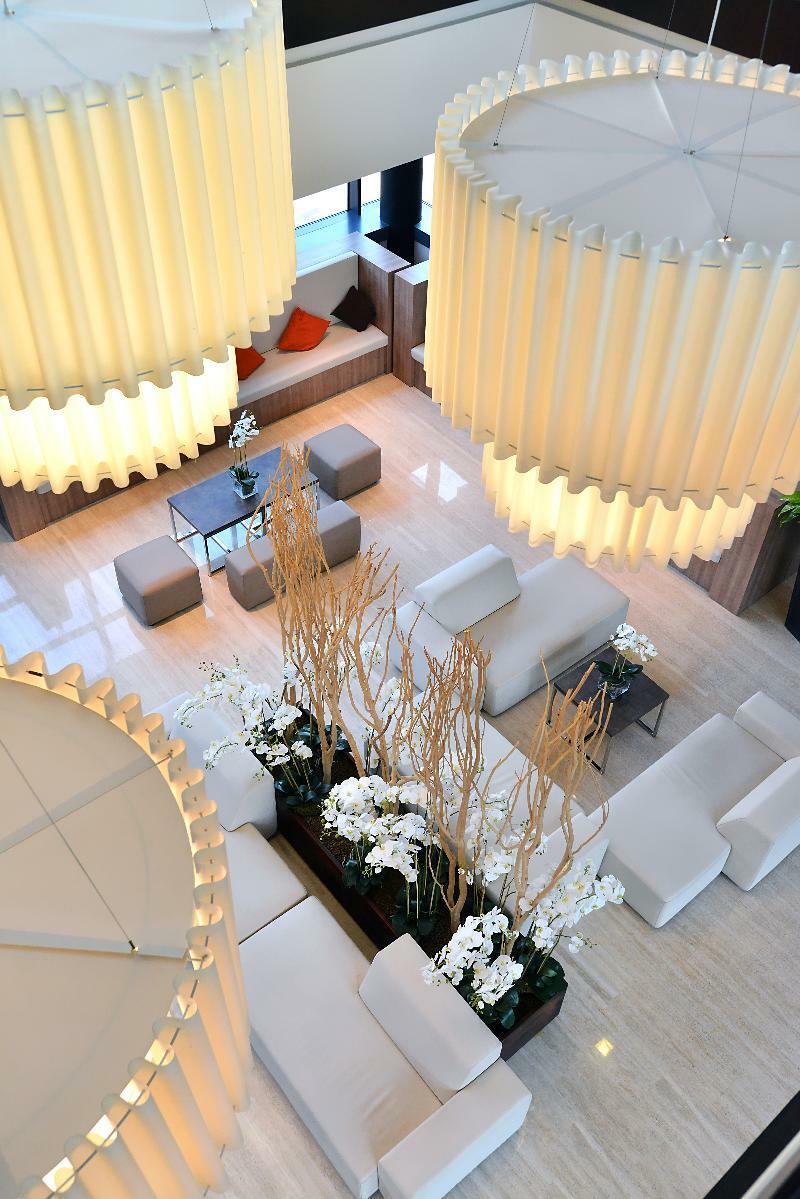 Hilton Garden Inn Milan North Exterior photo