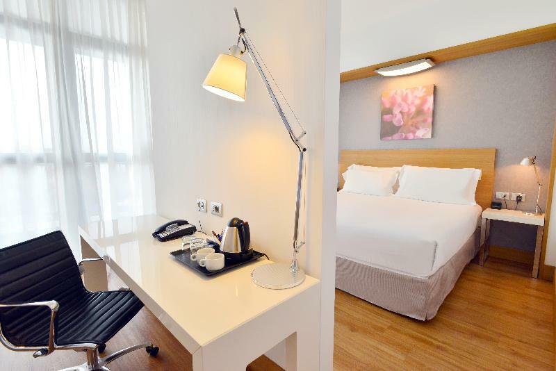 Hilton Garden Inn Milan North Exterior photo
